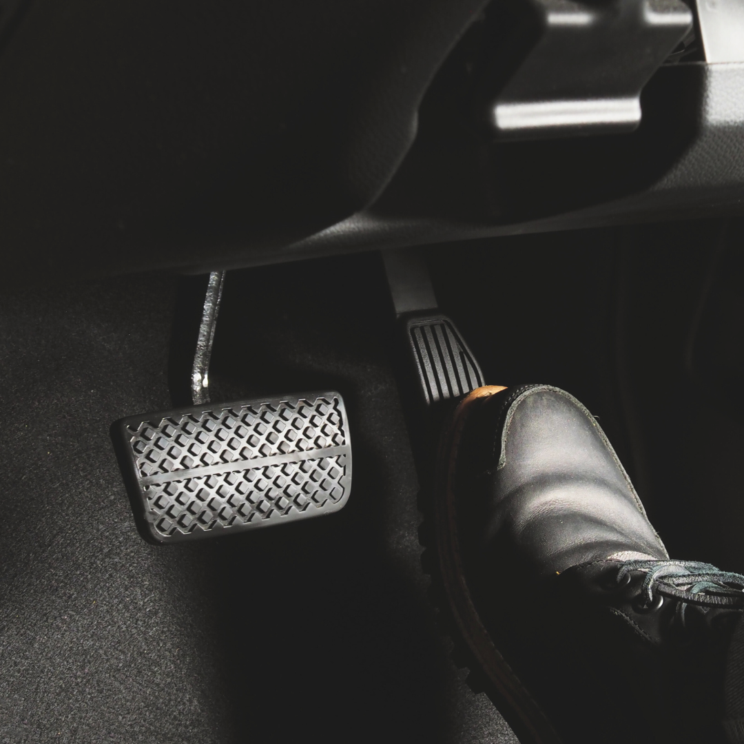 Ford Falcon AU 4.0L, Continued Brake Pedal Vibration Within 5000Km Aft